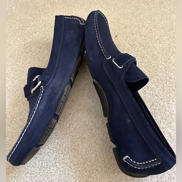 Ferragamo Navy Blue Suede Driver Loafer with Gancini Ornament - Picture 5 of 6